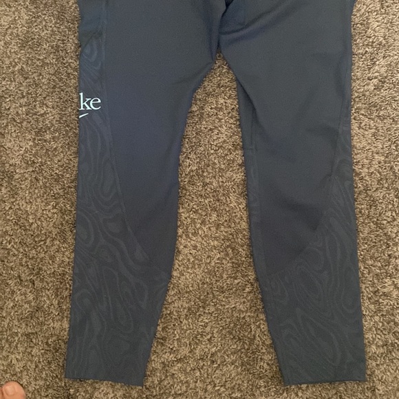 Nike Dri-Fit Nike Fast Tight Fit NWT Mid Rise7/8 LengthRunning Size L - Picture 5 of 8